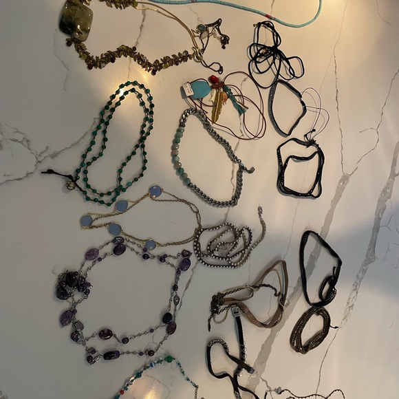 High End Costume Jewelry - Picture 6 of 6